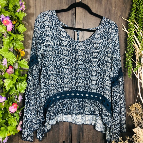 _🌼3/$30🌼Vintage Havana Printed Long Sleeve Open Back Top Medium - Picture 5 of 16